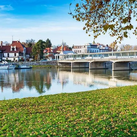 アパートホテル Psenek