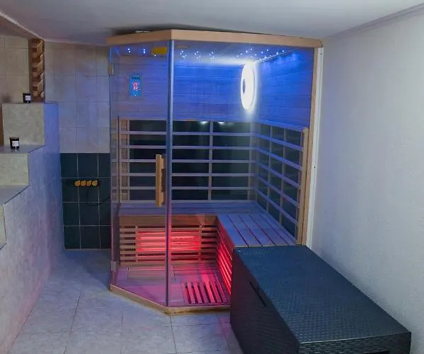 Apartahotel Psenek 3*